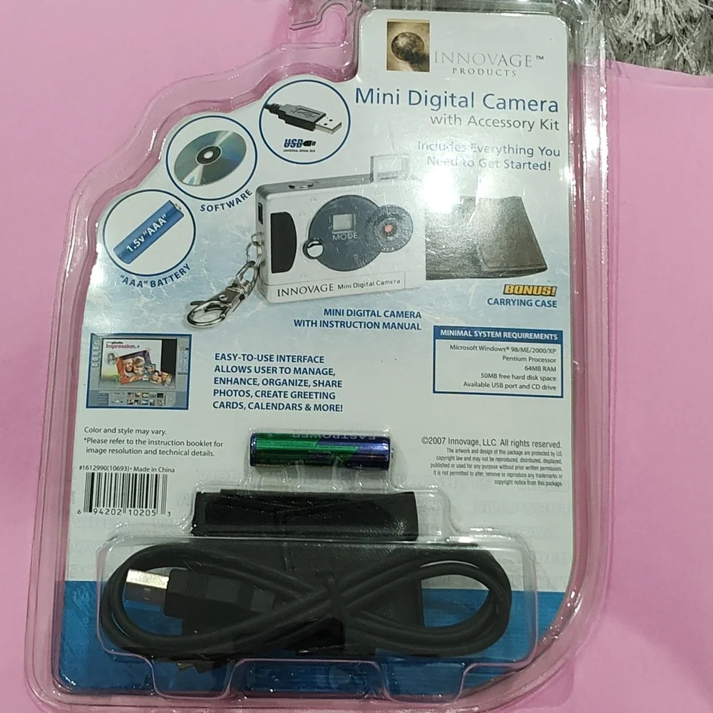 Mini Digital Camera - Picture 2 of 2